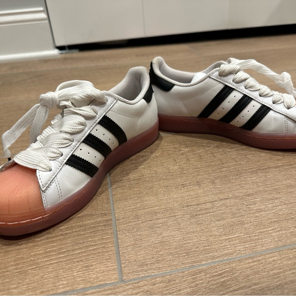 Adidas White and Black Superstar Sneakers with Pink Accents - Picture 3 of 7